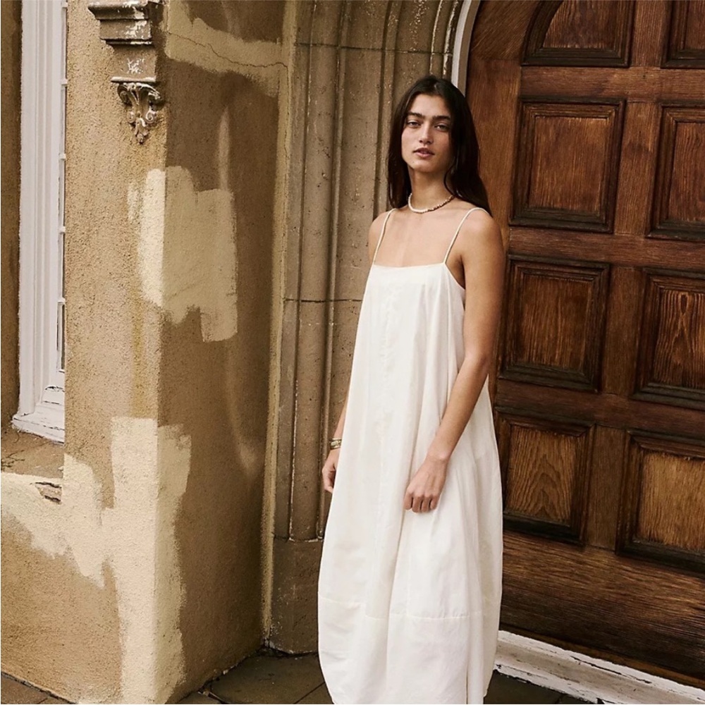 NWT Free People Free People Struttin'
Midi Dress COLOR - Ivory